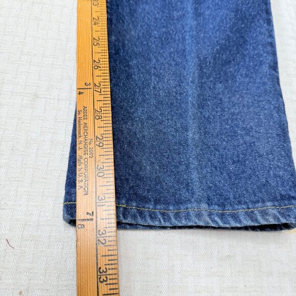 Lee Genuine Jeans Mens Size 36X32 Blue Denim Straight-Leg Classic Fit - Picture 6 of 9